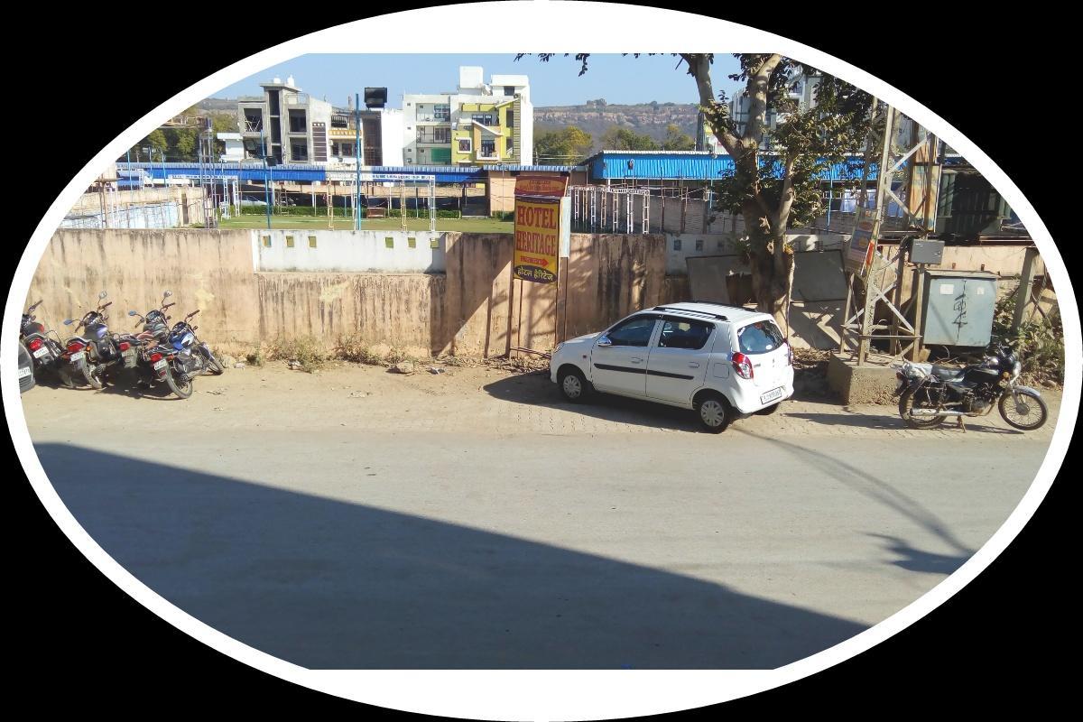 Amber Plaza Hotel Chittorgarh Kültér fotó